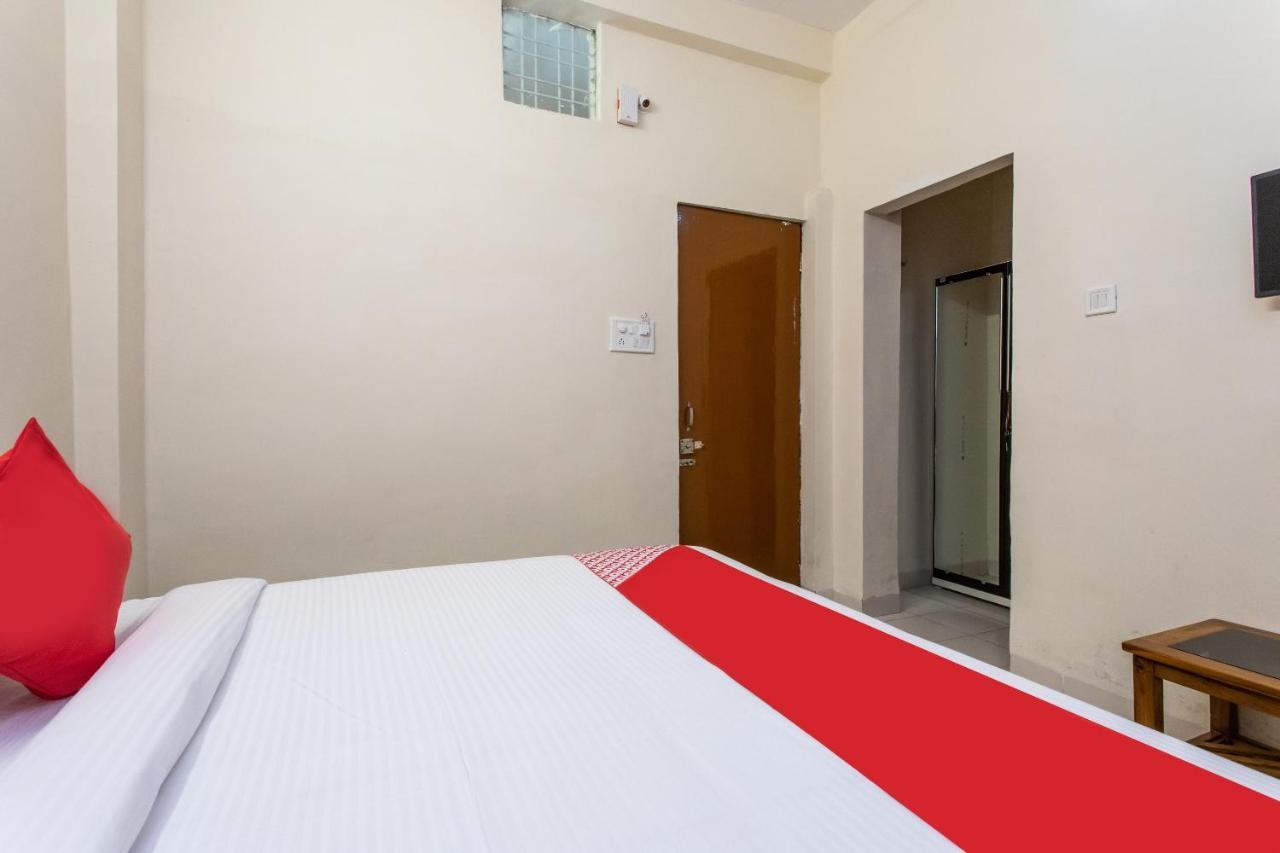 Oyo 18571 Ashoka Resort Indaur Exteriér fotografie